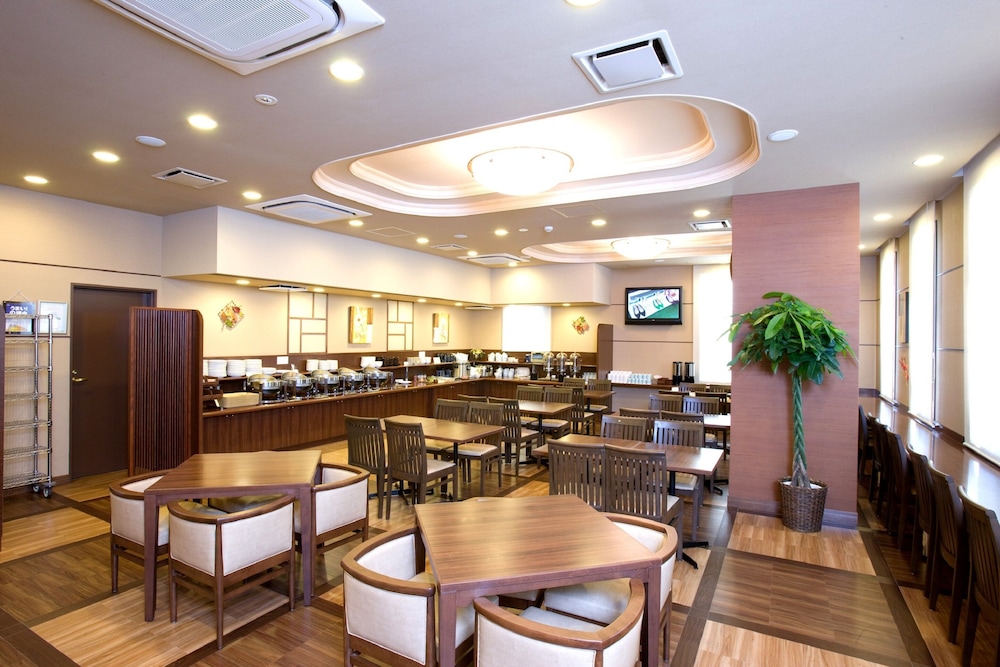 Hotel Route-Inn Nobeoka Ekimae 29/36