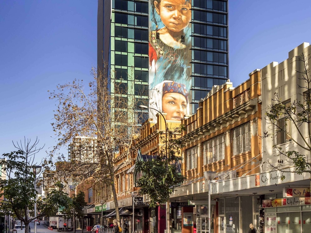 The Adnate Perth - Art Series 6/69