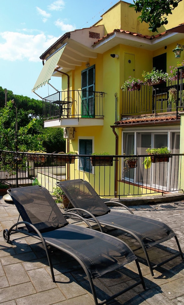 Bed and Breakfast Massico 37/50