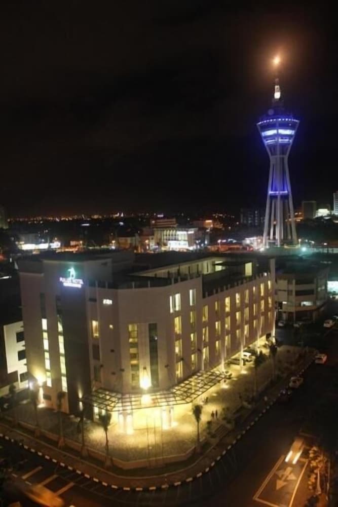 Fuller Hotel 3/32