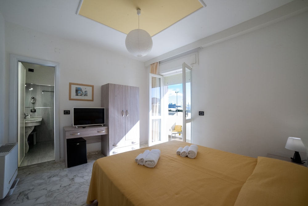 Hotel Luna Lido 24/73