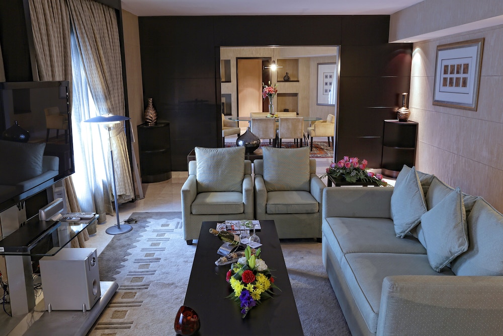Ramada Plaza By Wyndham Dubai Deira 34/50