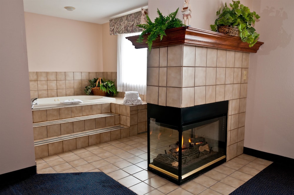 Best Western Plus Brandywine Inn & Suites 11/40
