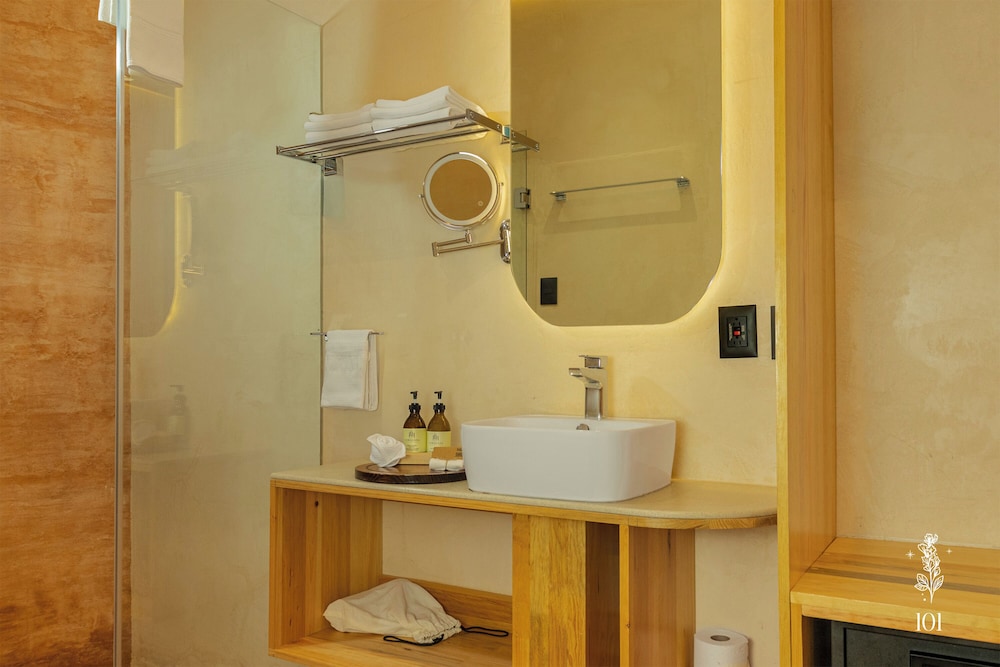 Sauve Casa Boutique 48/49