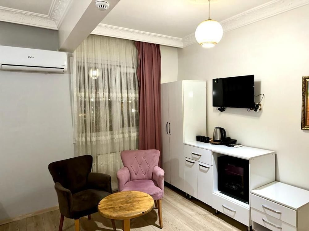 Avrasya Queen Hotel 20/30