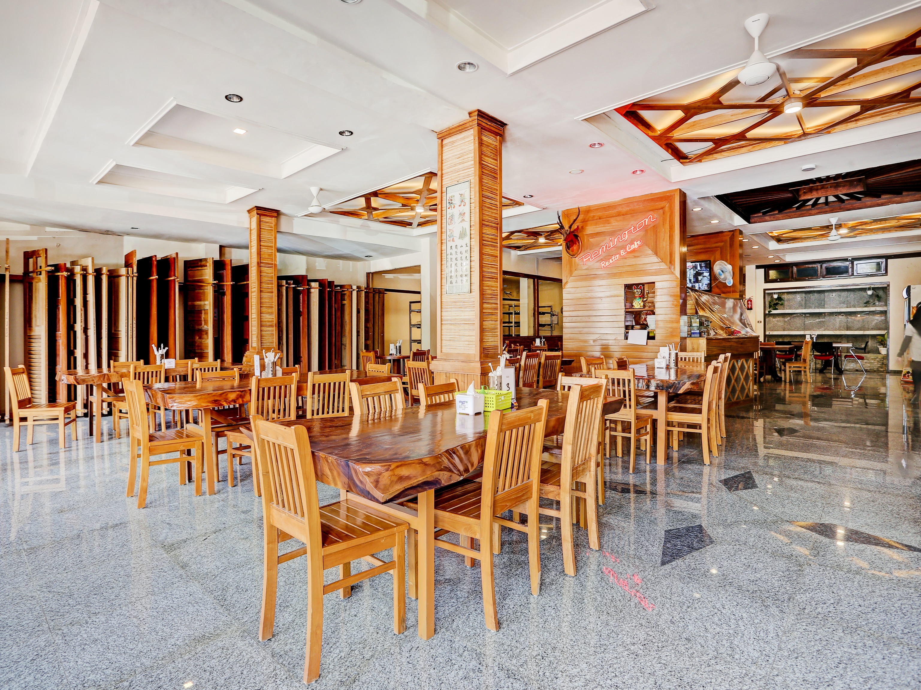 OYO 90428 Remington Hostel 34/41