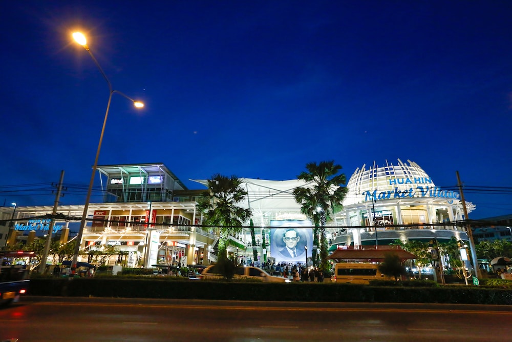 Hua Hin White Villa 2/68