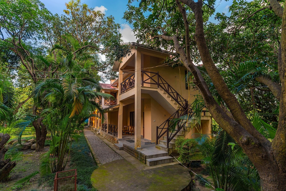 CORBETT WILD RESORT 2/50