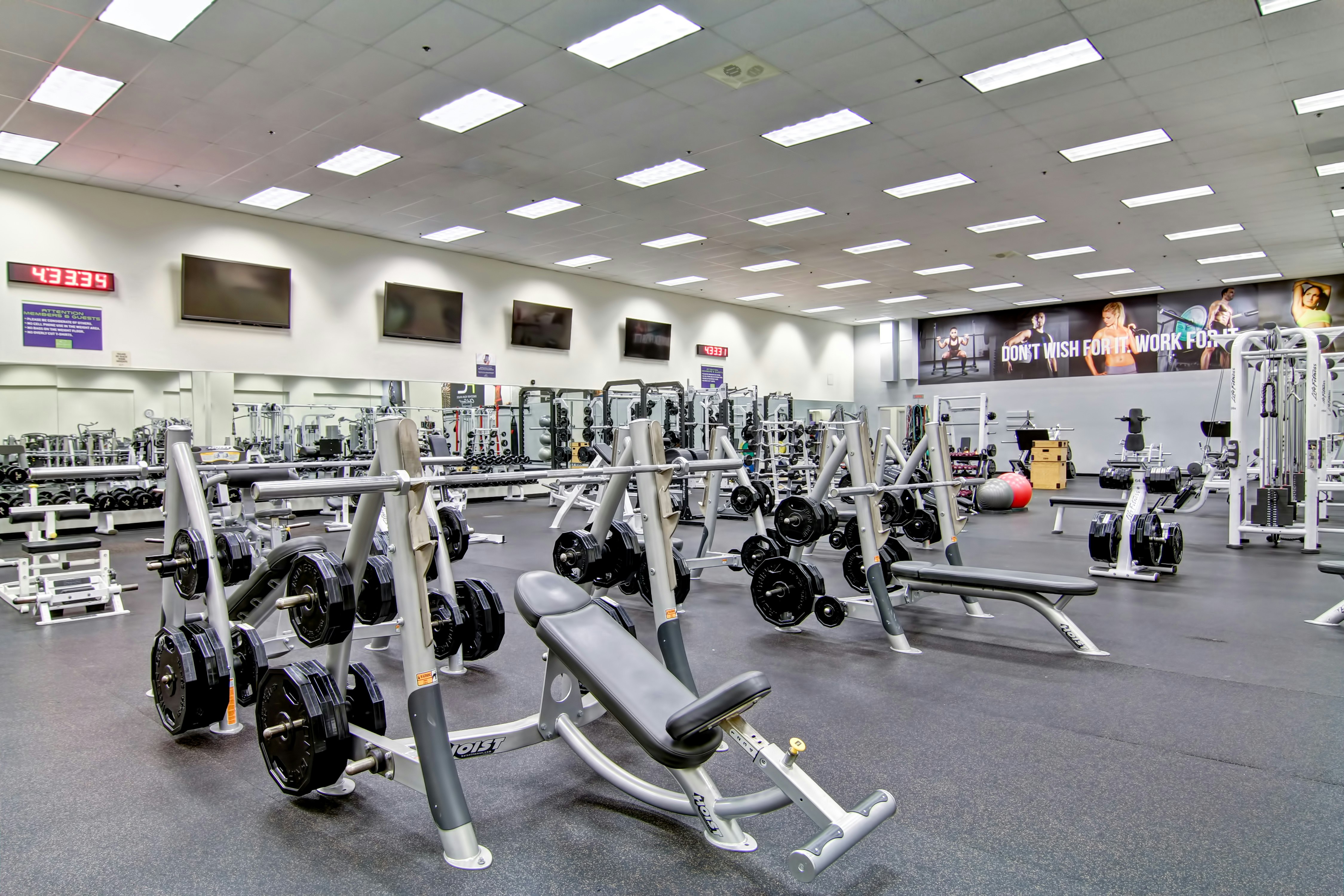 DoubleTree by Hilton Hotel Pleasanton at the Club 20/70