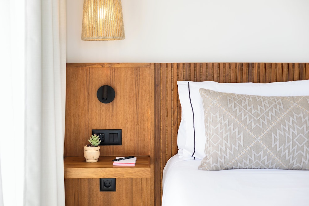 Playa Surf CBbC Hotel 14/34