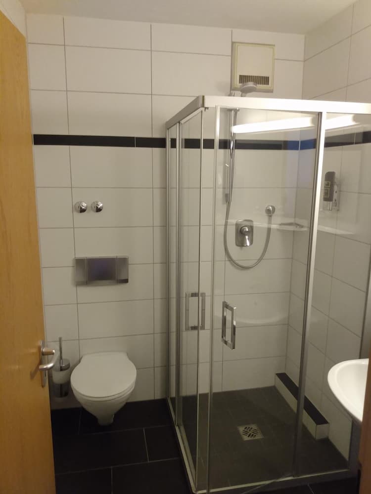 Hotel Neckartal 8/34