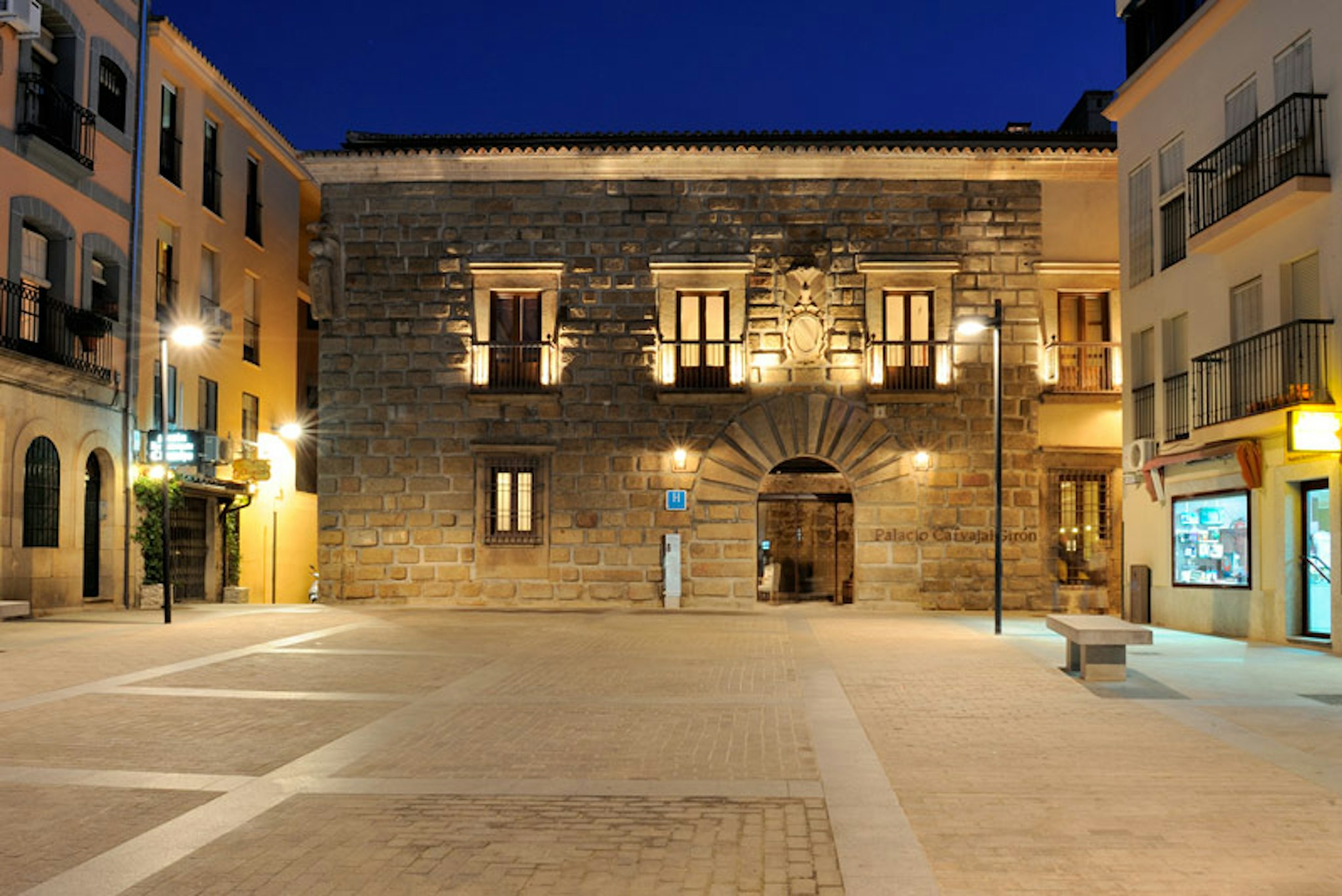 Rusticae Palacio Carvajal Giron 58/63