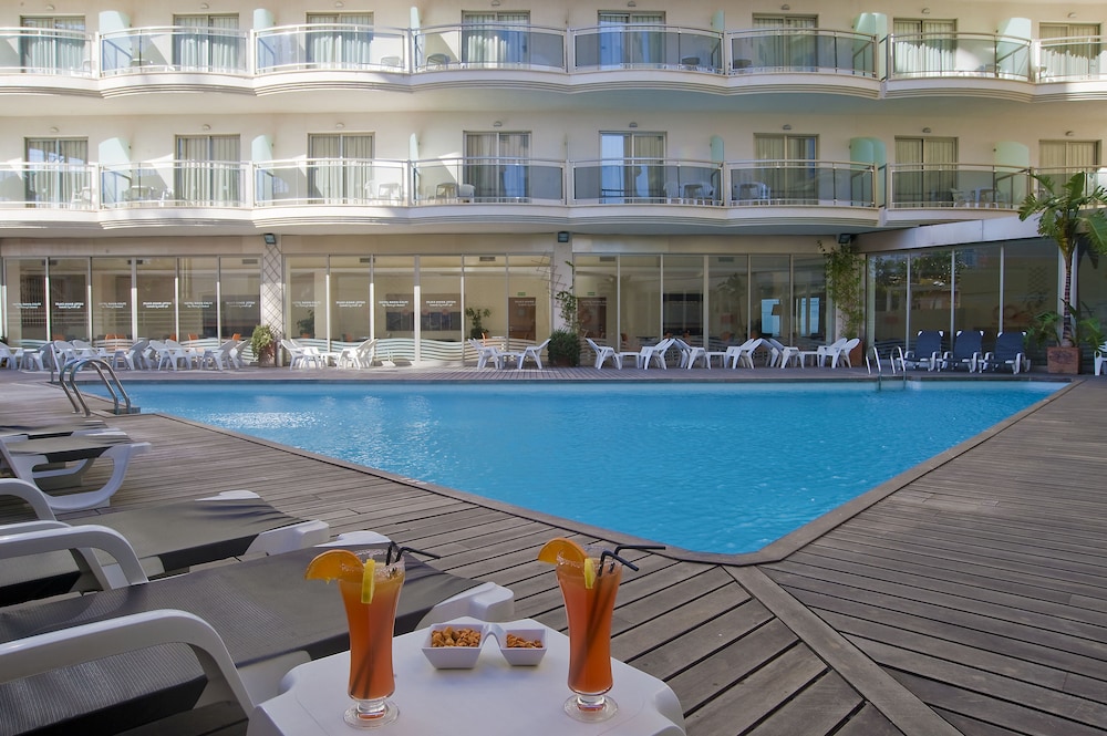 Bahia Calpe Hotel by Pierre and Vacances in CALPE