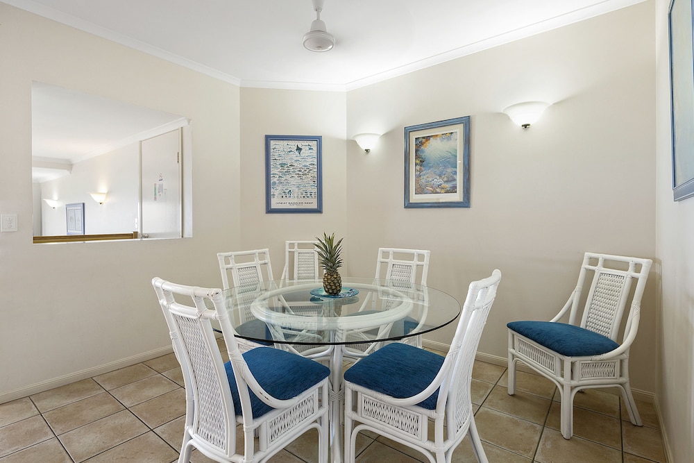 Seastar Apartments 34/50