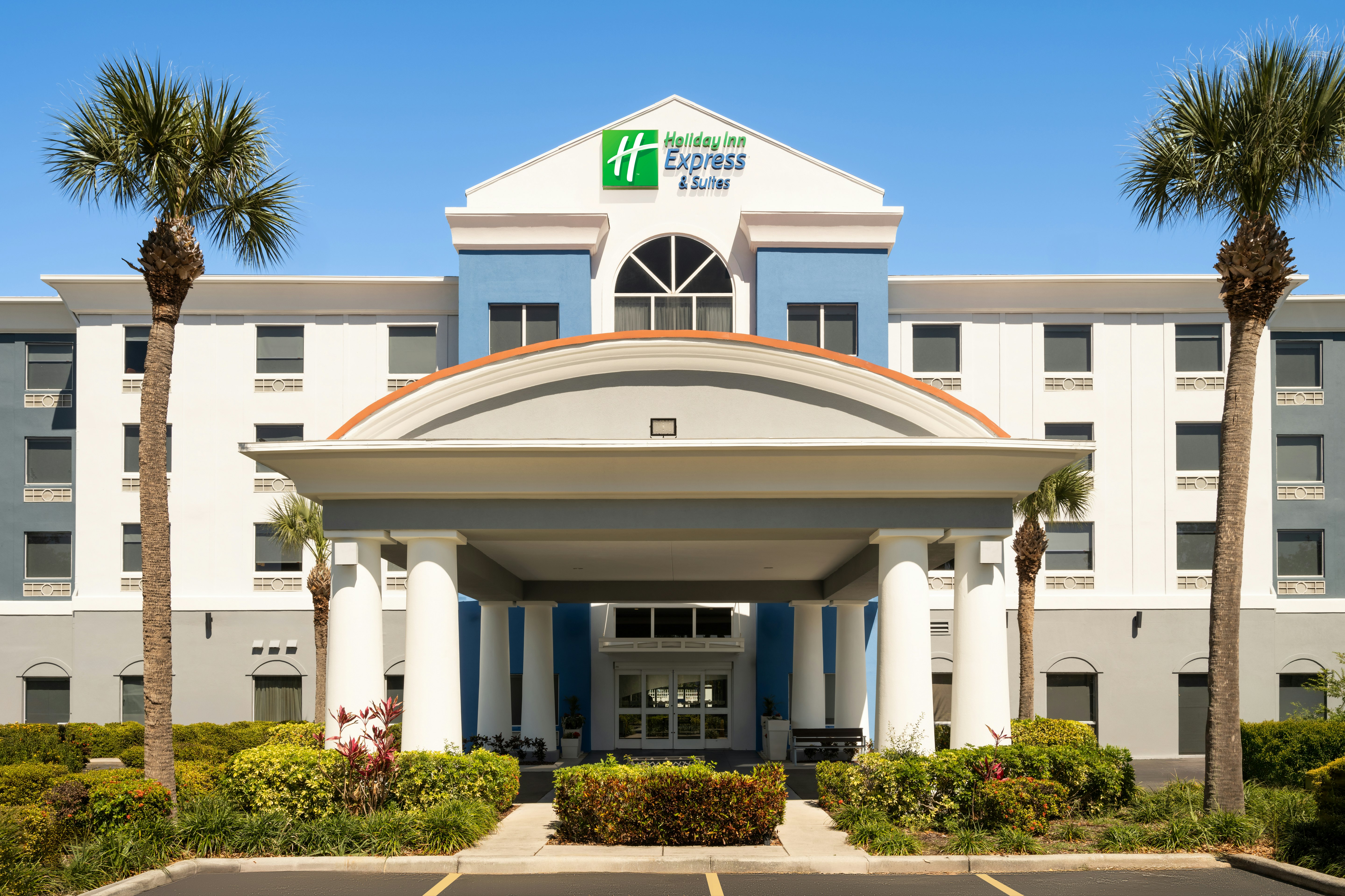 Holiday Inn Express and Suites St. Petersburg North (I-275), an IHG Hotel 4/58