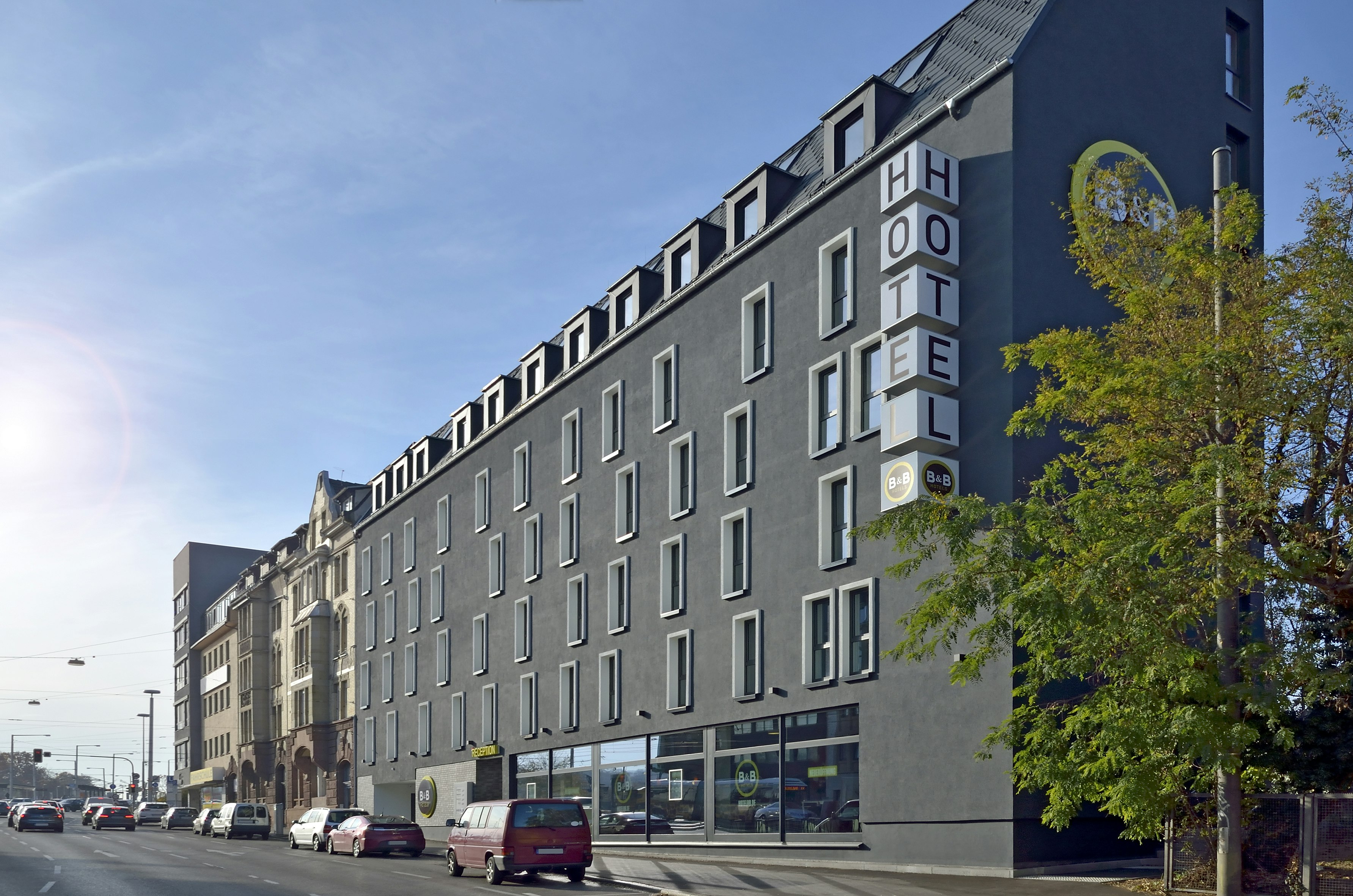 B&B Hotel Stuttgart-Bad Cannstatt 2/18