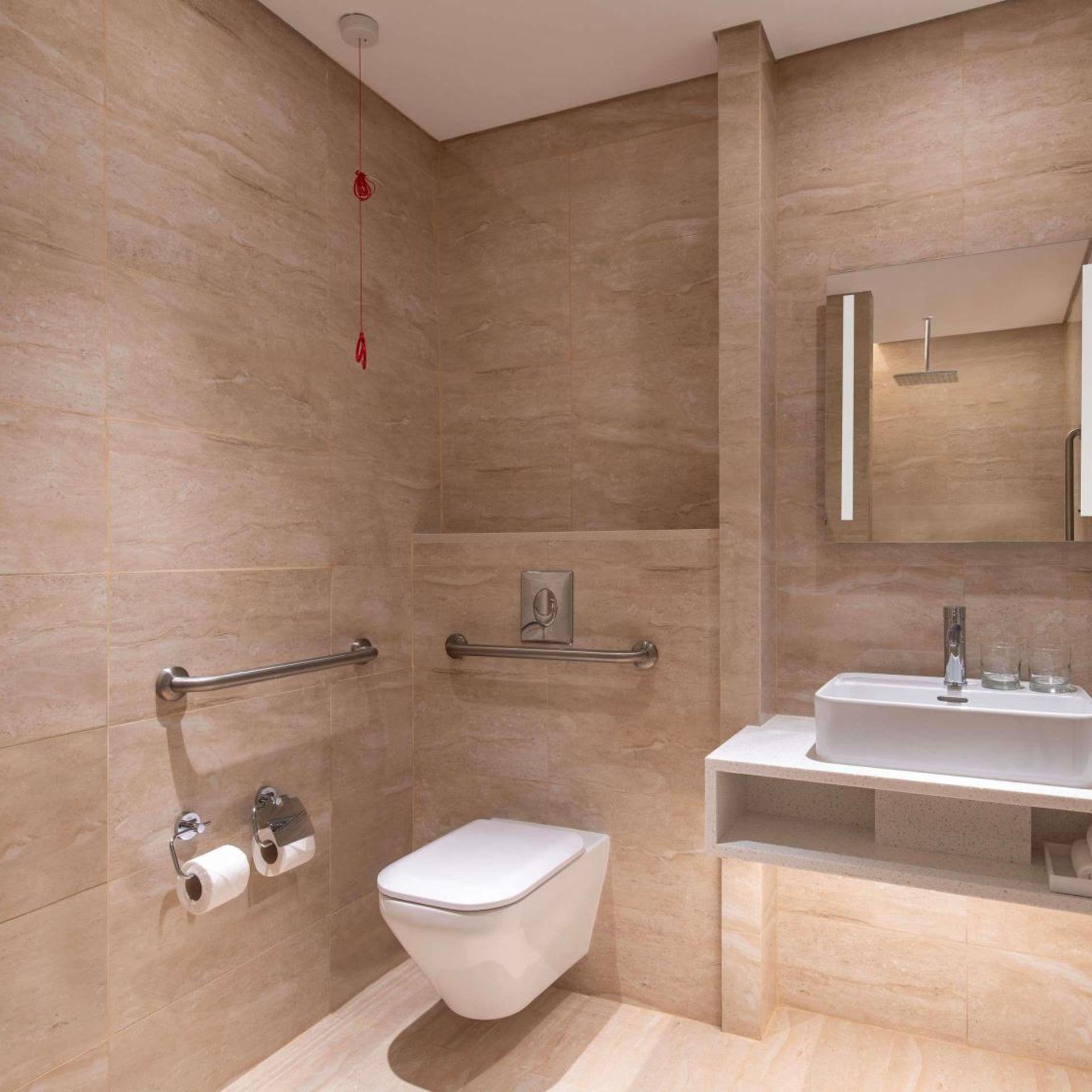 SUPERIOR, DOUBLE BED, CITY SIDE, ACCESSIBLE