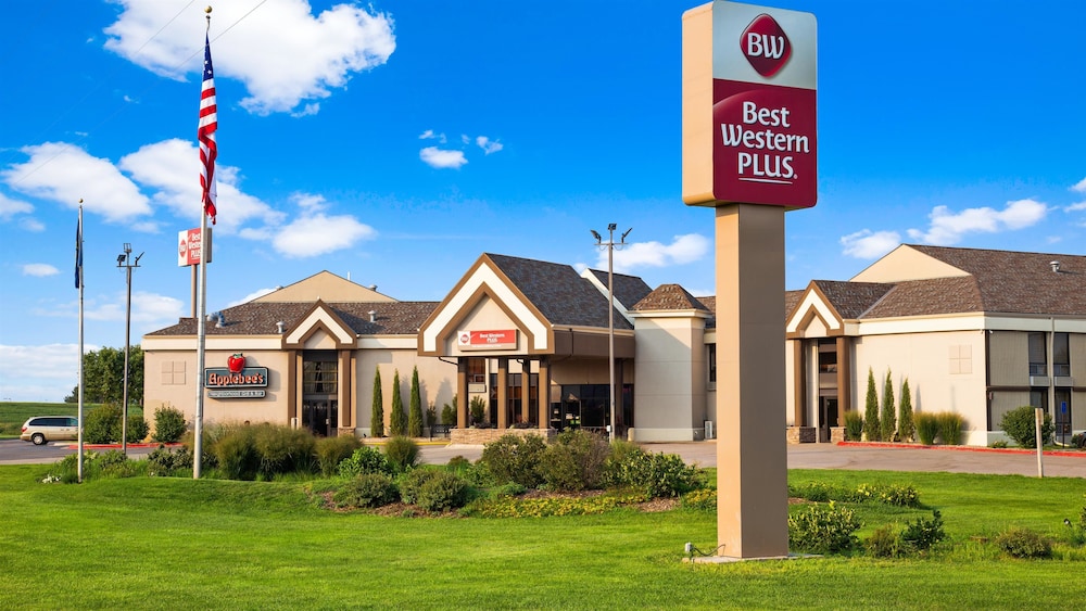 Best Western Plus York Hotel & Conference Center 1/46