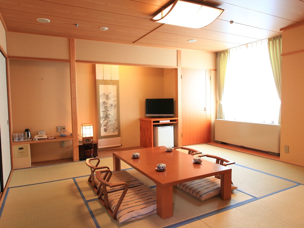 Hiroshima City Bunka Koryu Kaikan 55/63