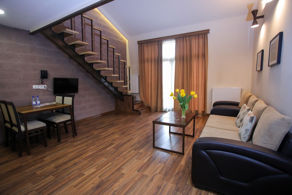 My Hotel Yerevan 48/71