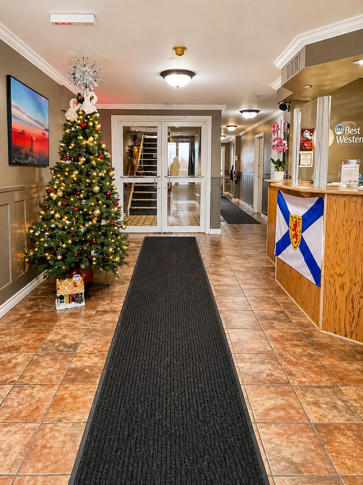Harbourview Inn, SureStay Collection by Best Western 11/49