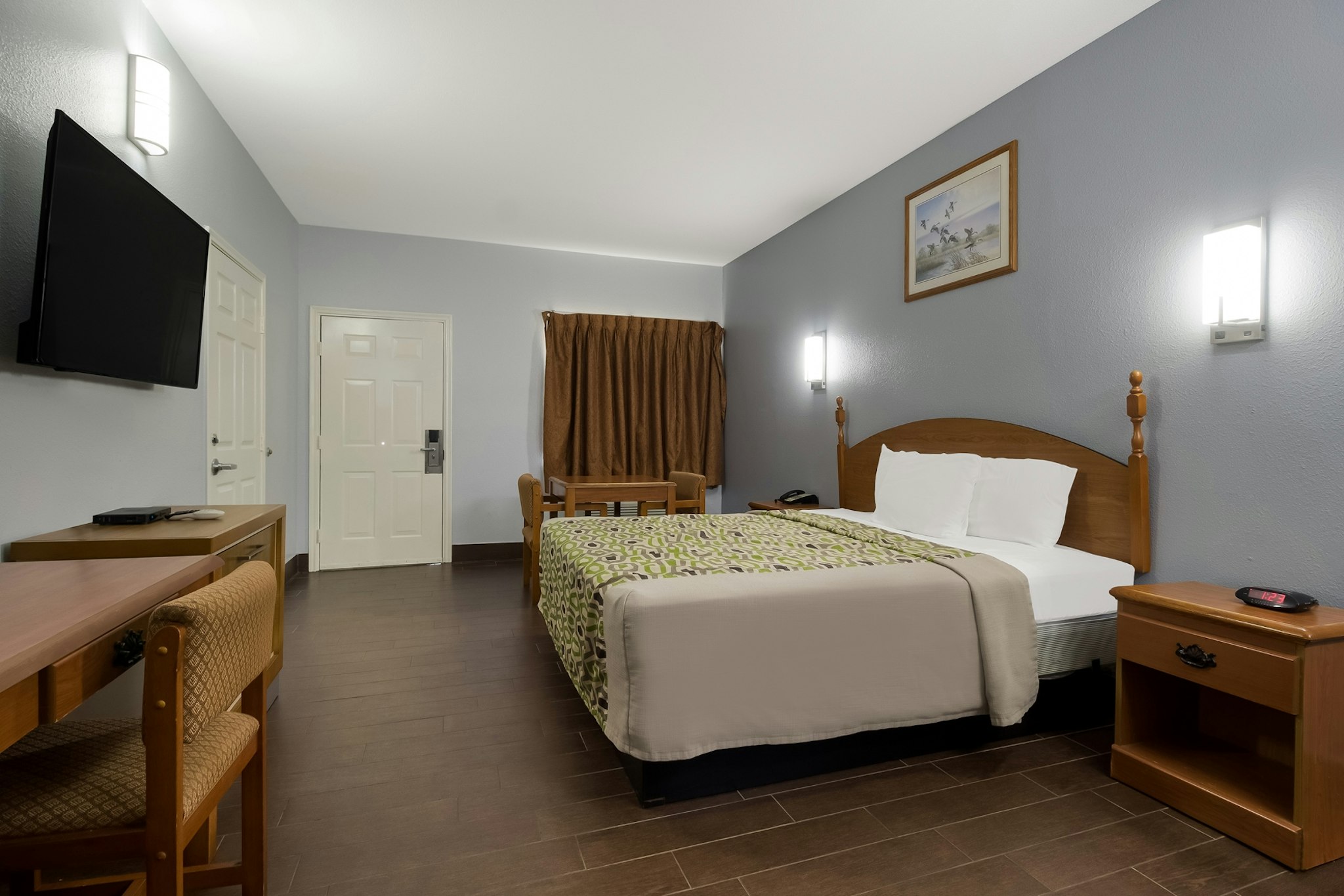 Palace Inn Hankamer 8/33