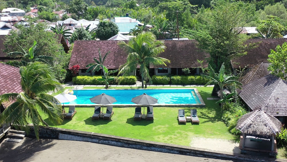 Cocotinos Manado a Boutique Dive Resort & Spa 4/48