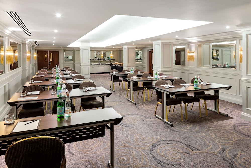 Radisson Blu Hotel London Euston Square 51/62