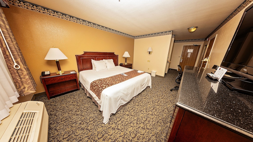 FairBridge Inn Express 12/51