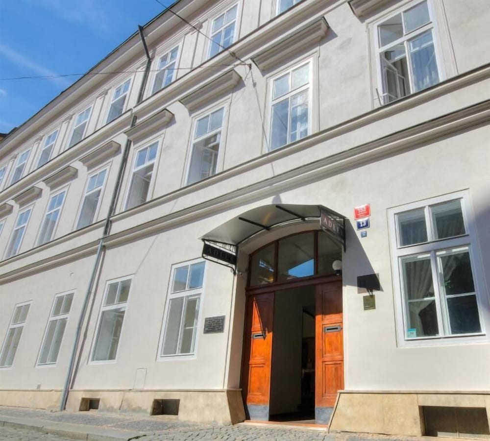 Hotel Adler 39/50