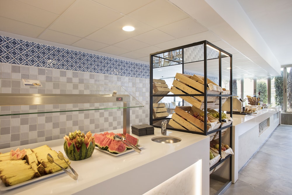 Best Cambrils Hotel 34/68