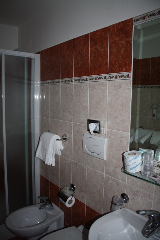 Hotel Romantica 17/60