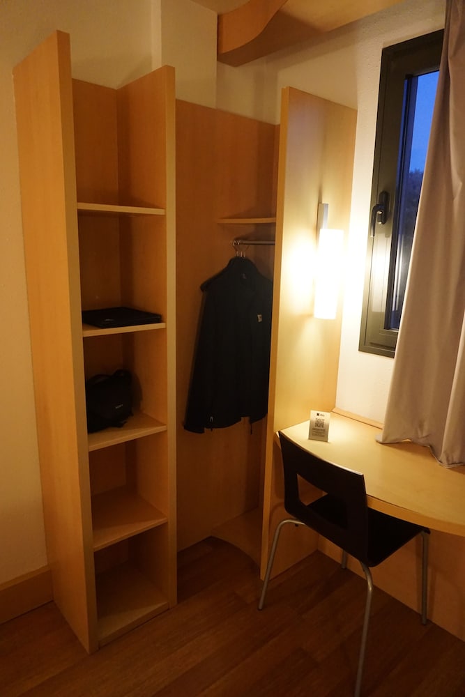 Ibis Girona Costa Brava 38/50