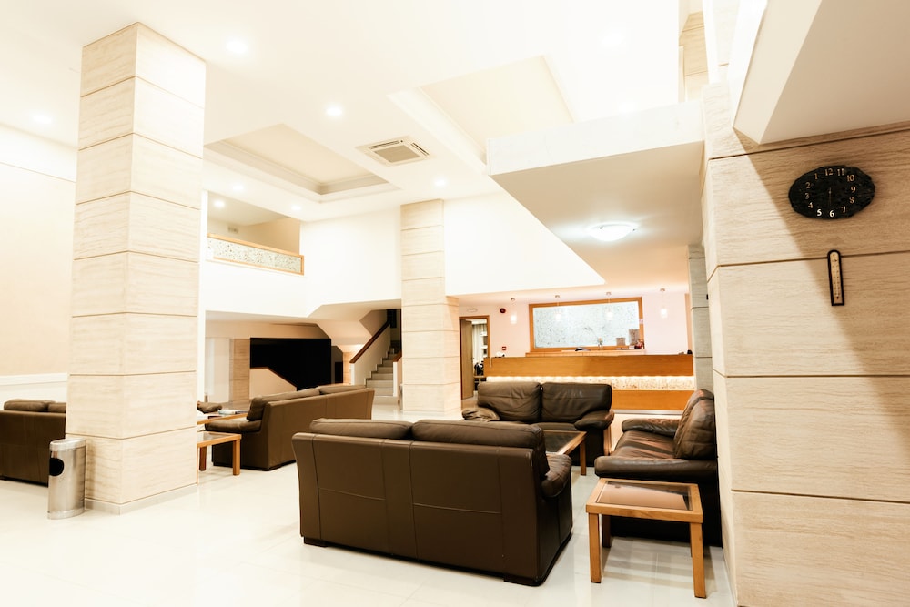 Hotel Riviera 17/35