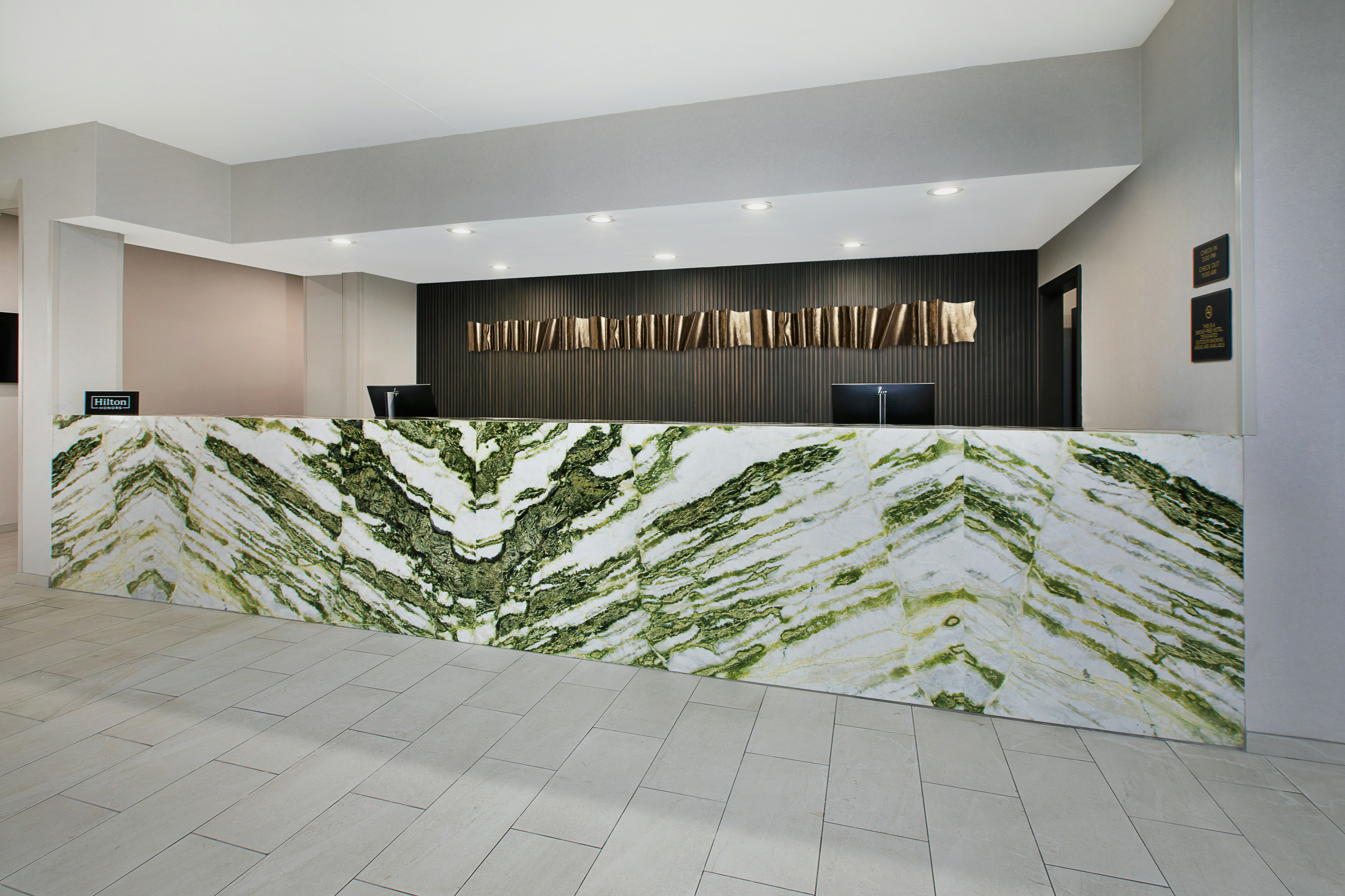 Doubletree By Hilton Detroit Novi 13/74