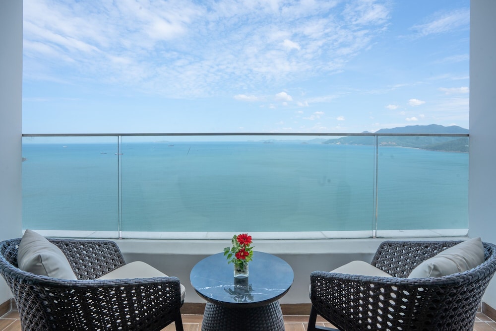 Grand Hyams Hotel - Quy Nhon Beach 45/48