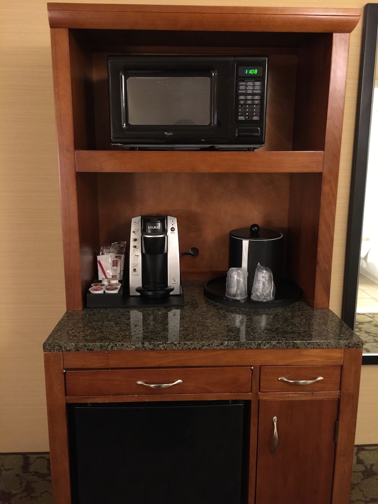 Hilton Garden Inn Valencia Six Flags 45/52