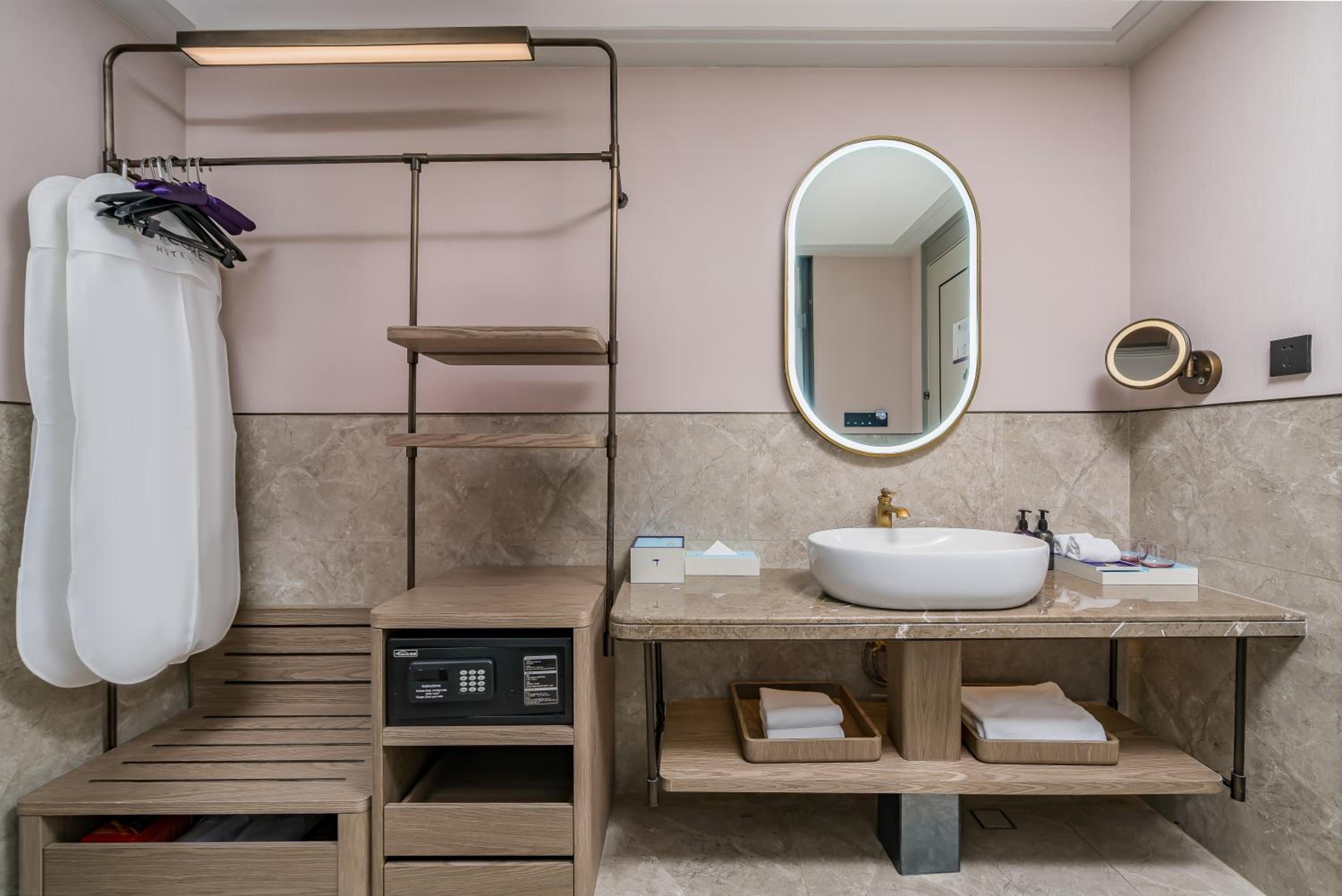غرفة بريفيليج بسرير كينج وسرير كوين، Mercure Beijing Anzhen Olympic Center 4/6