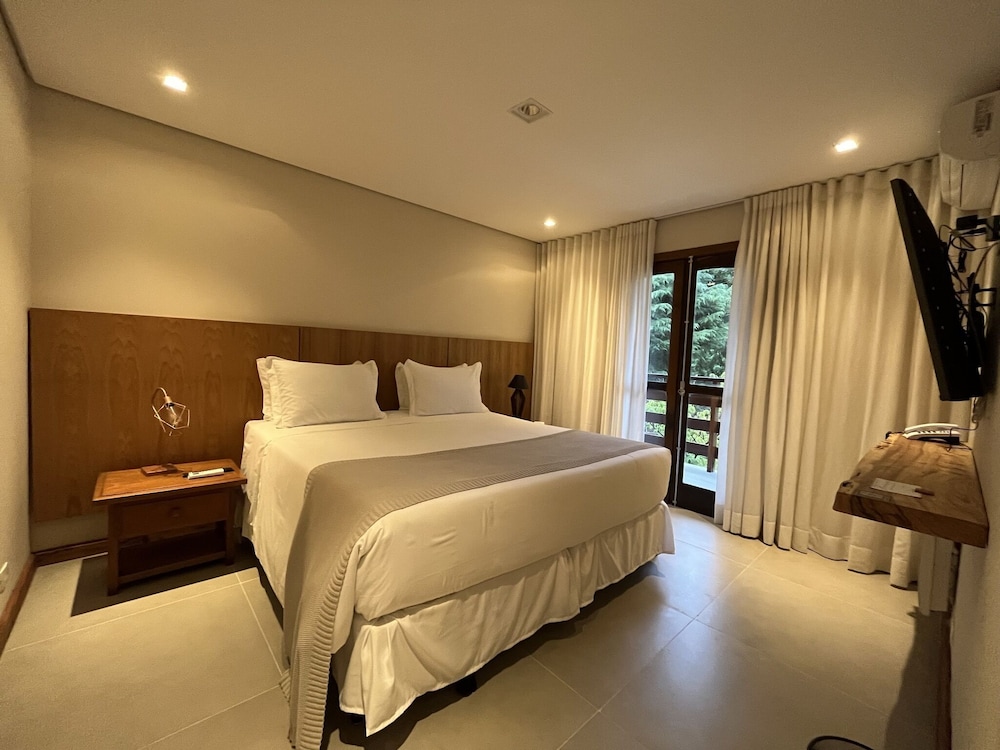 DELUXE, APARTMENT, KING BED
