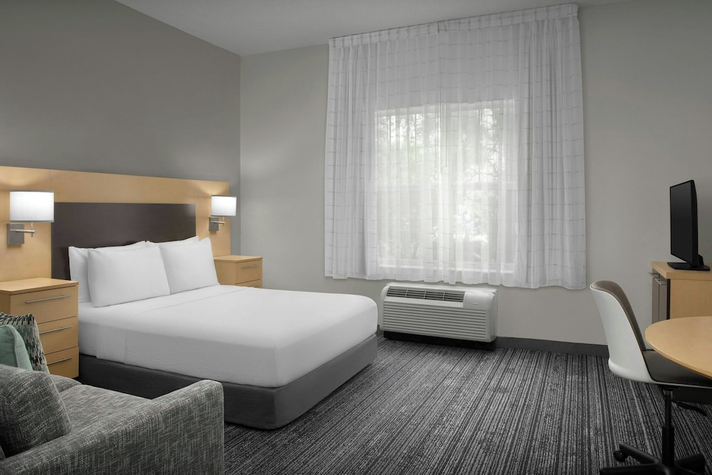 Towneplace Suites By Marriott Pensacola 13/52