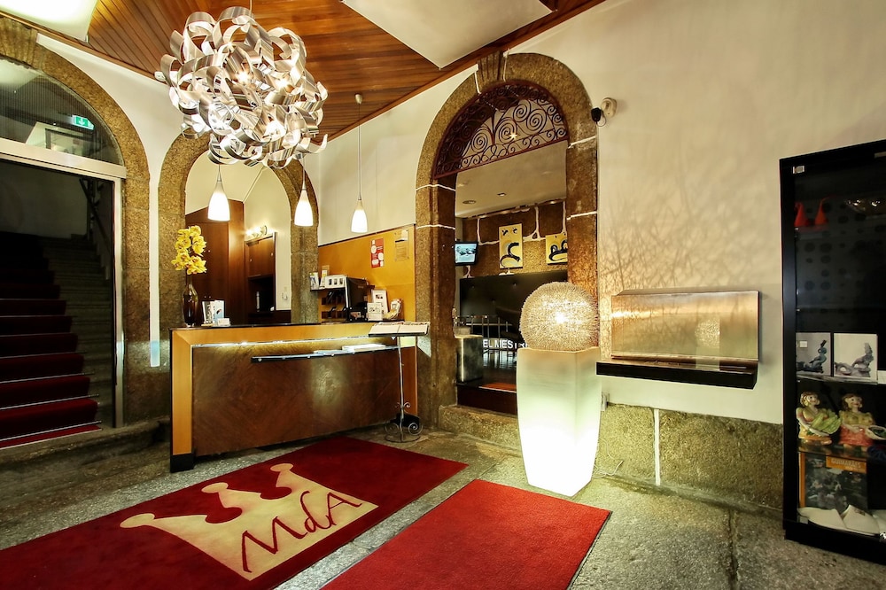 Hotel Mestre de Avis 6/50