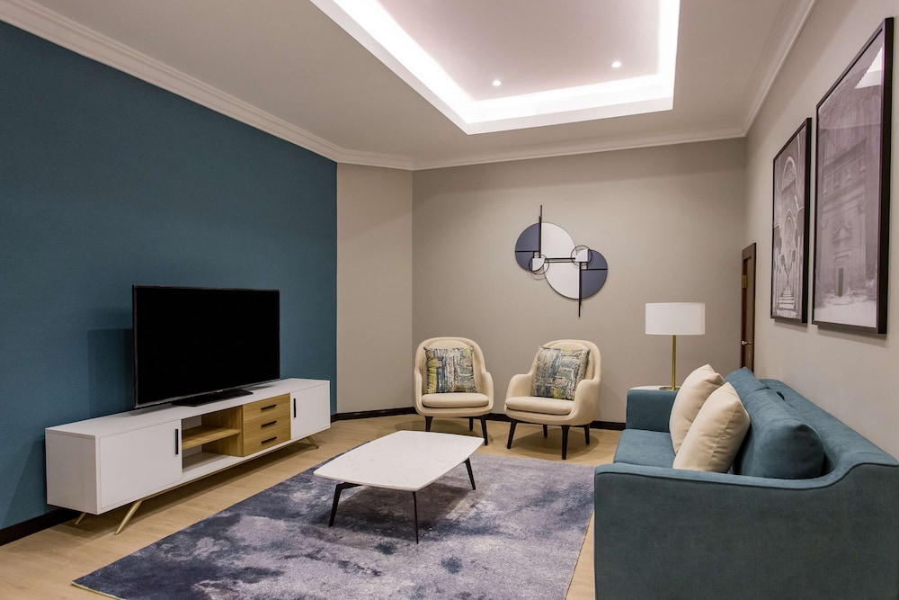 فندق راديسون مطار الرياض(Radisson Riyadh Airport) 42/64
