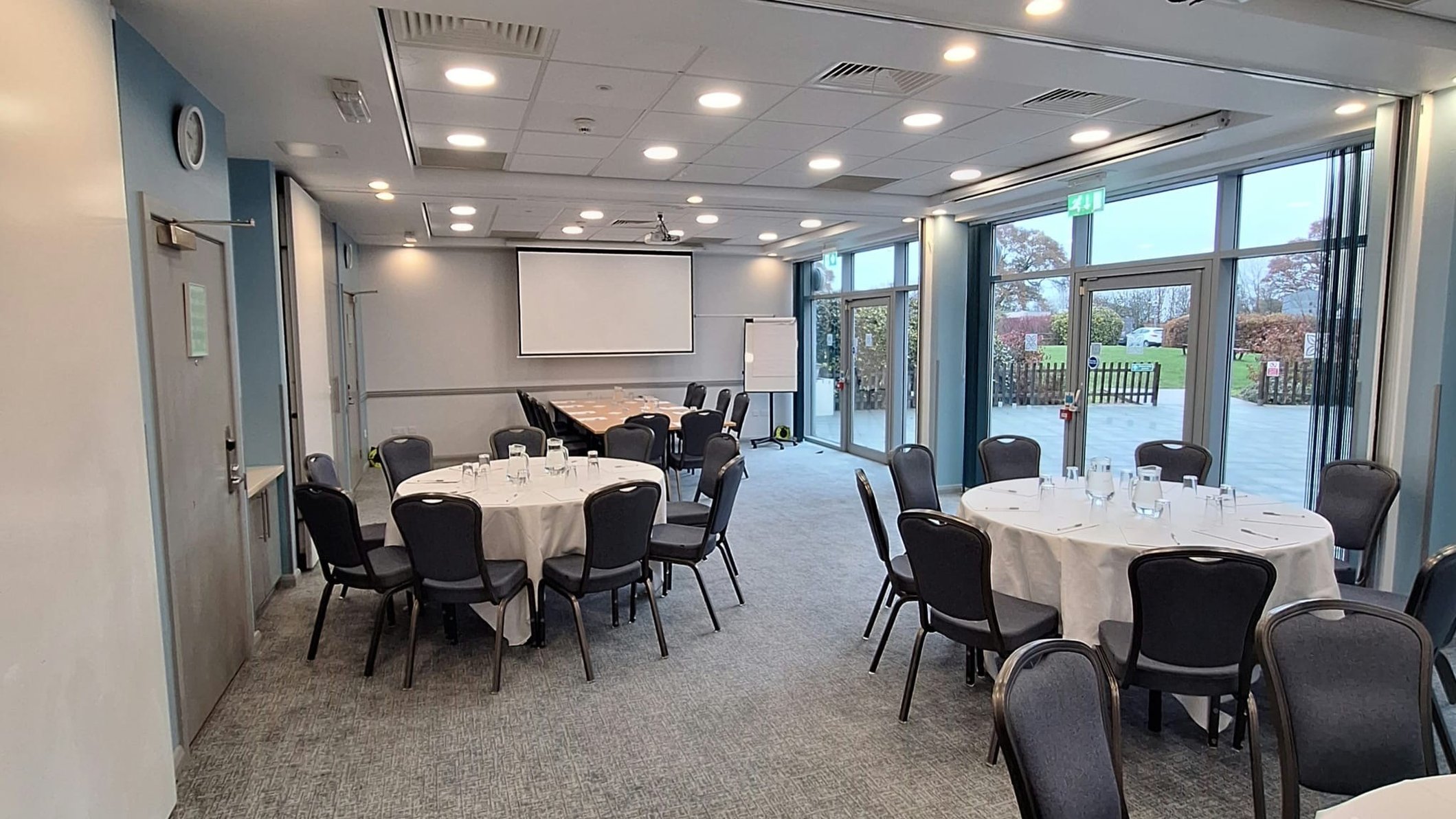 London Luton Vale Hotel 33/37