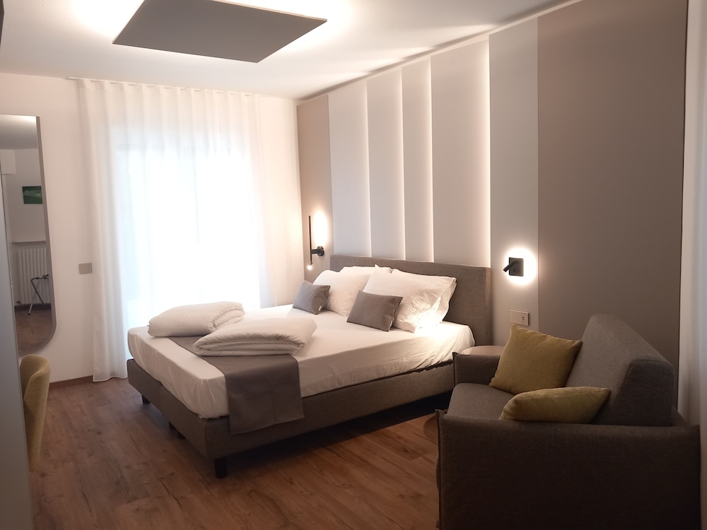 Albergo Pace 20/42