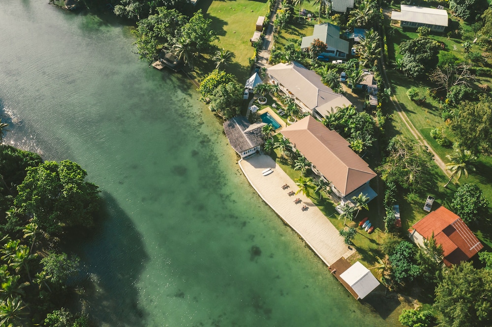 Tropicana Lagoon Resort 39/46