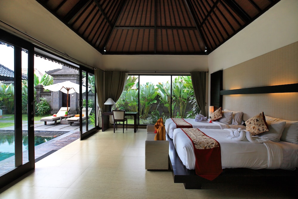 Santi Mandala Villa And Spa 84/140