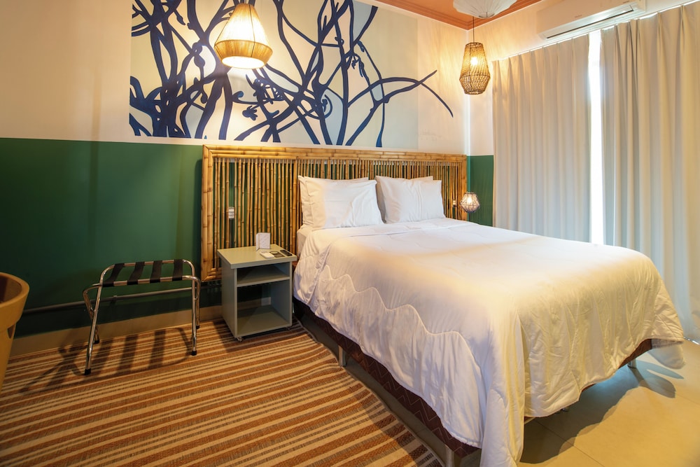 Deluxe, Double Bed