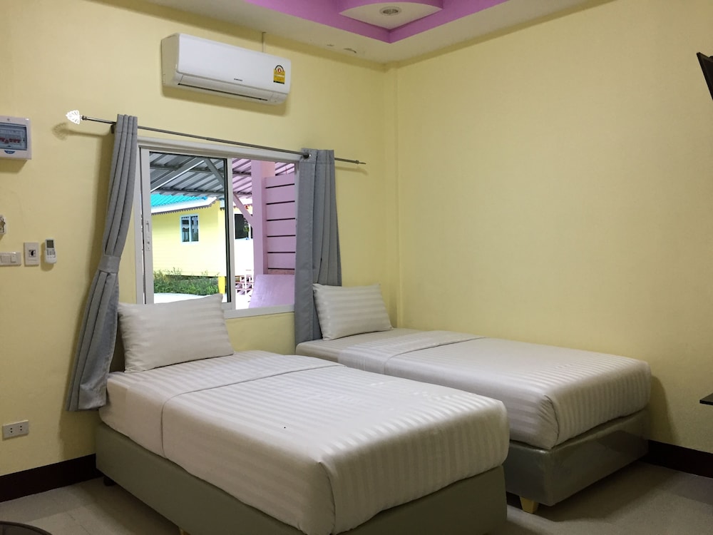 Baan Rommai Sattahip 25/44