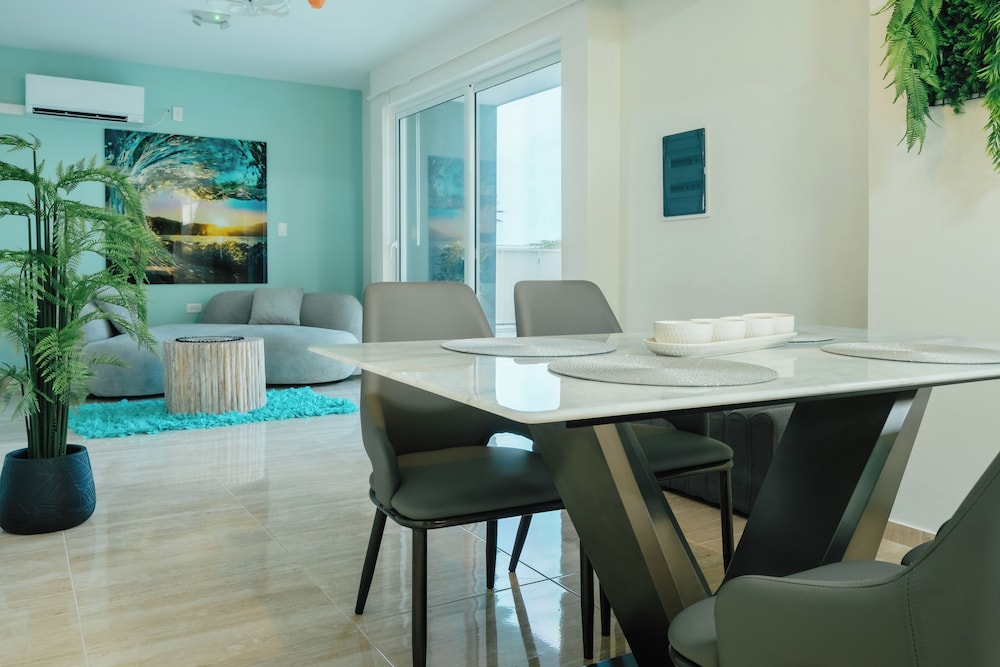 2 BEDROOMS, PREMIUM, SUITE, BALCONY