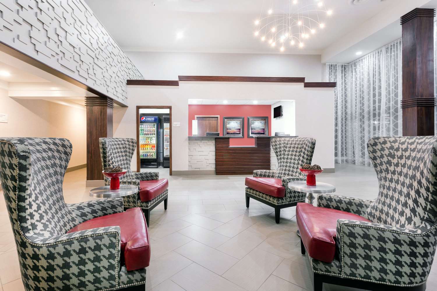Ramada By Wyndham Tuscaloosa 7/17